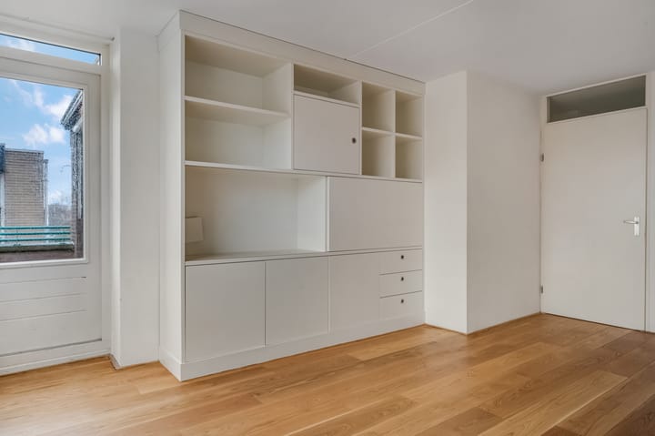 Photo 11 of Veenderweg 35-A