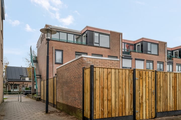 Photo 26 of Veenderweg 35-A