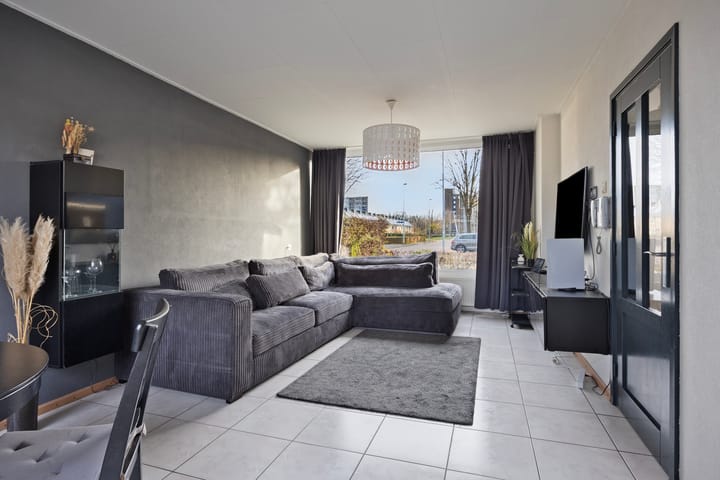 Photo 2 of Generaal Marshallweg 63