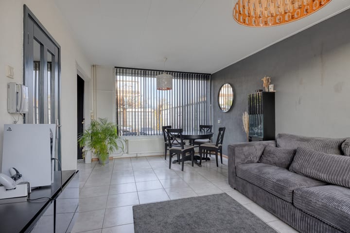 Photo 12 of Generaal Marshallweg 63