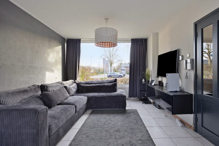 Photo 13 of Generaal Marshallweg 63