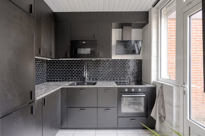 Photo 18 of Generaal Marshallweg 63