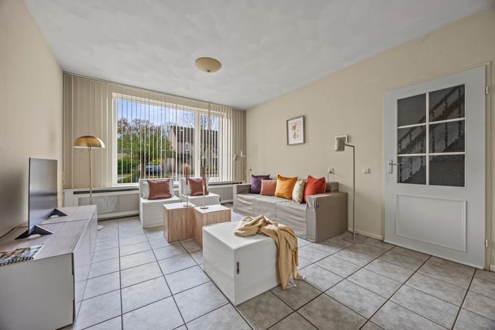 Photo 2 of Regent Smitsstraat 17