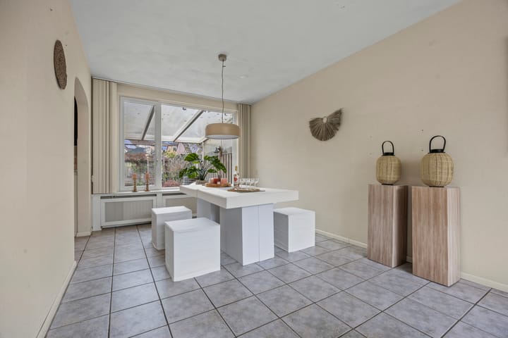 Photo 11 of Regent Smitsstraat 17