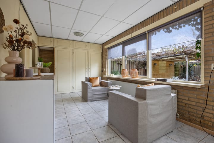 Photo 18 of Regent Smitsstraat 17