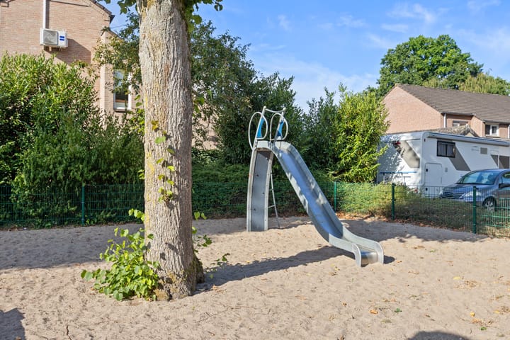 Photo 56 of Regent Smitsstraat 17