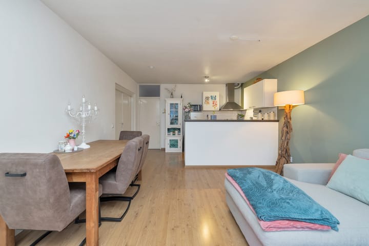 Photo 18 of Kerkstraat 48