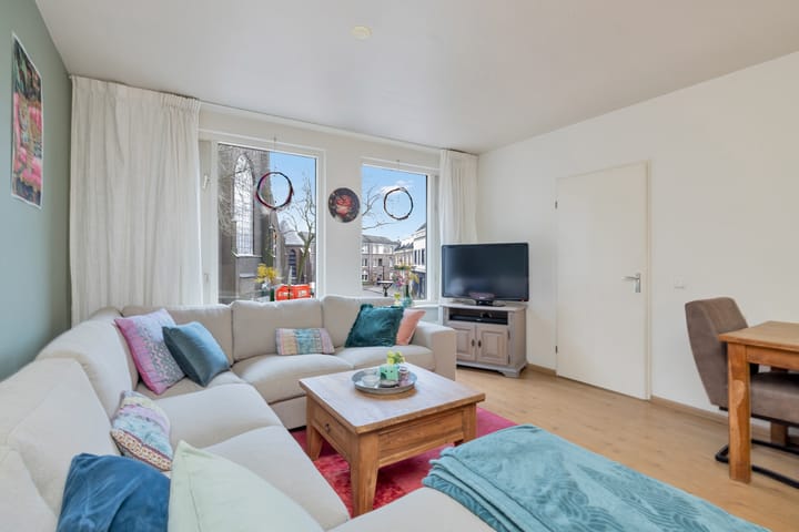 Photo 19 of Kerkstraat 48