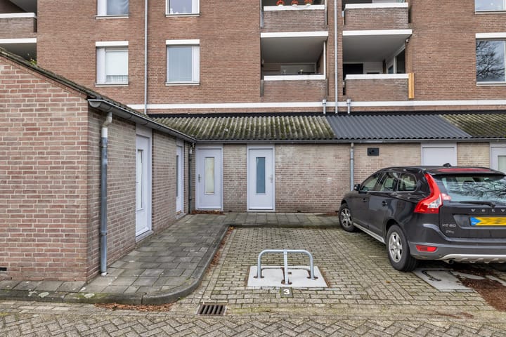 Photo 33 of Kerkstraat 48