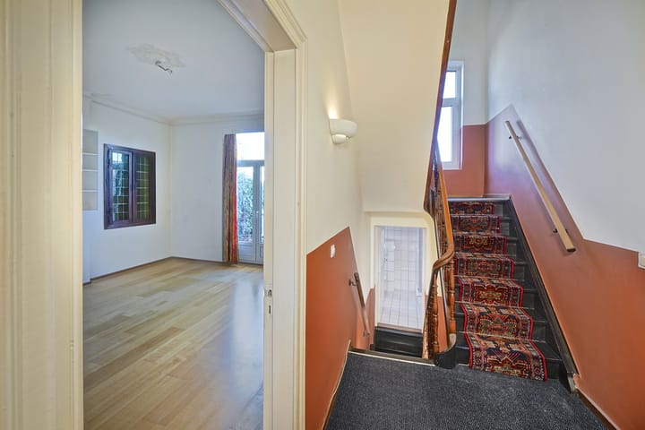 Foto 10 van Graaf van Waldeckstraat 15