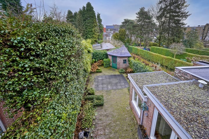 Foto 12 van Graaf van Waldeckstraat 15