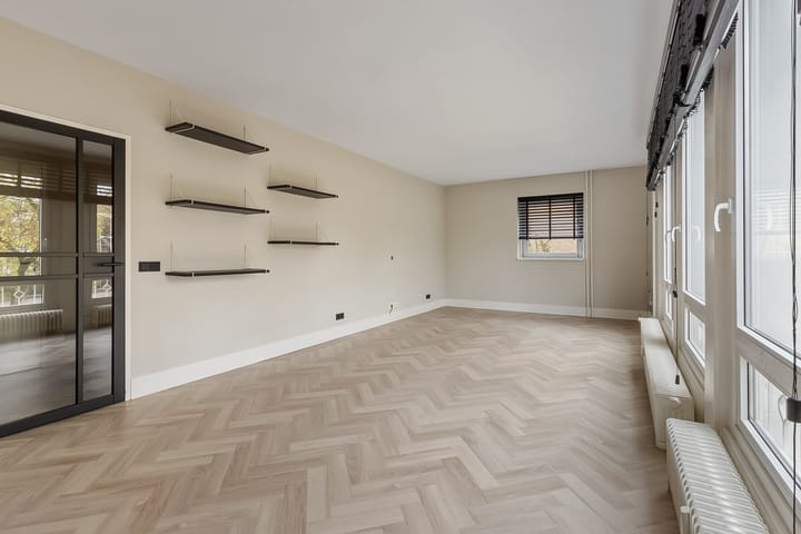 Photo 7 of Diependaalselaan 420