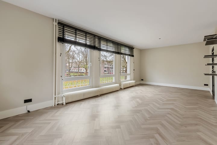 Photo 8 of Diependaalselaan 420