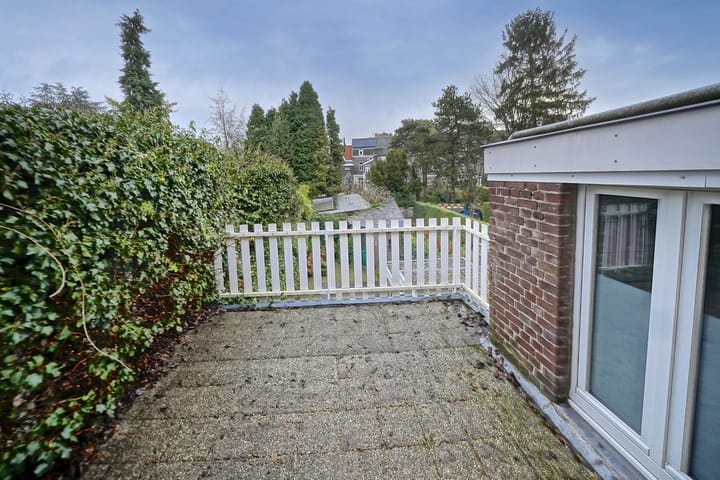 Foto 11 van Graaf van Waldeckstraat 15