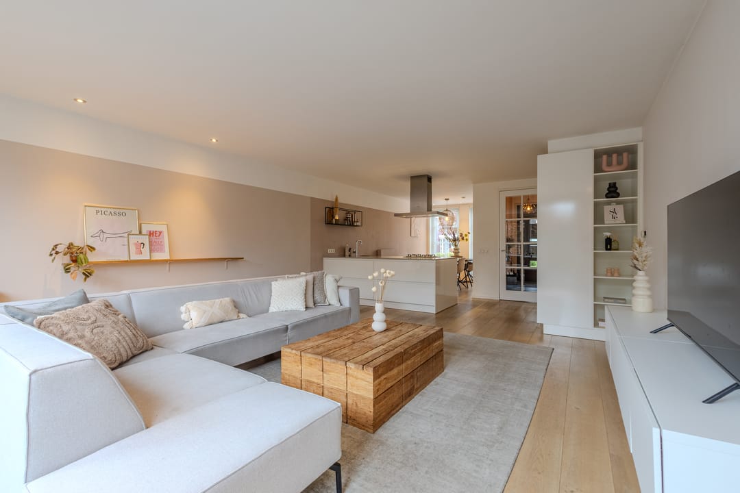 Photo 2 of Eikenbussel 106