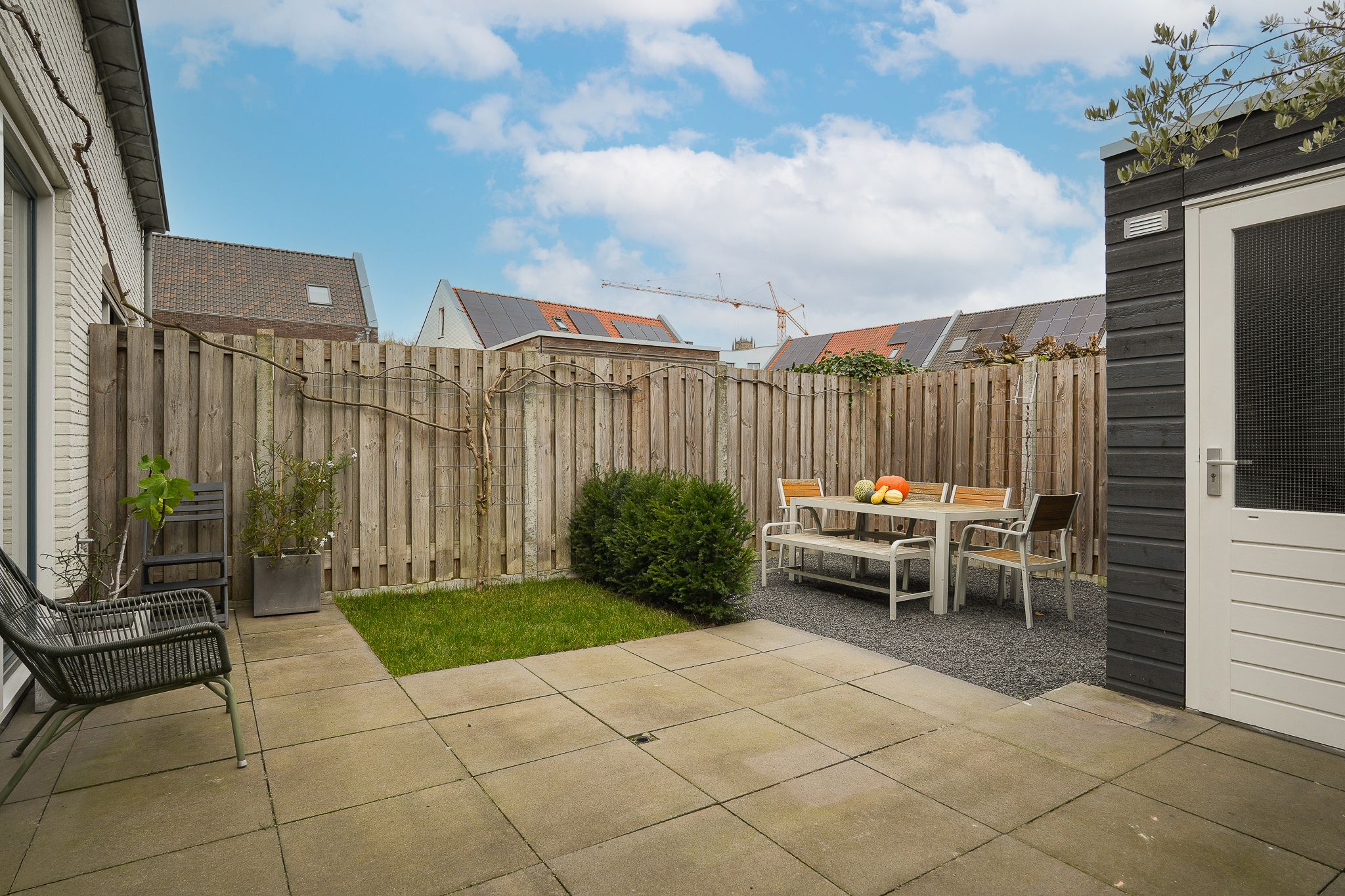 Photo 36 of Pr van Oranjestraat 11