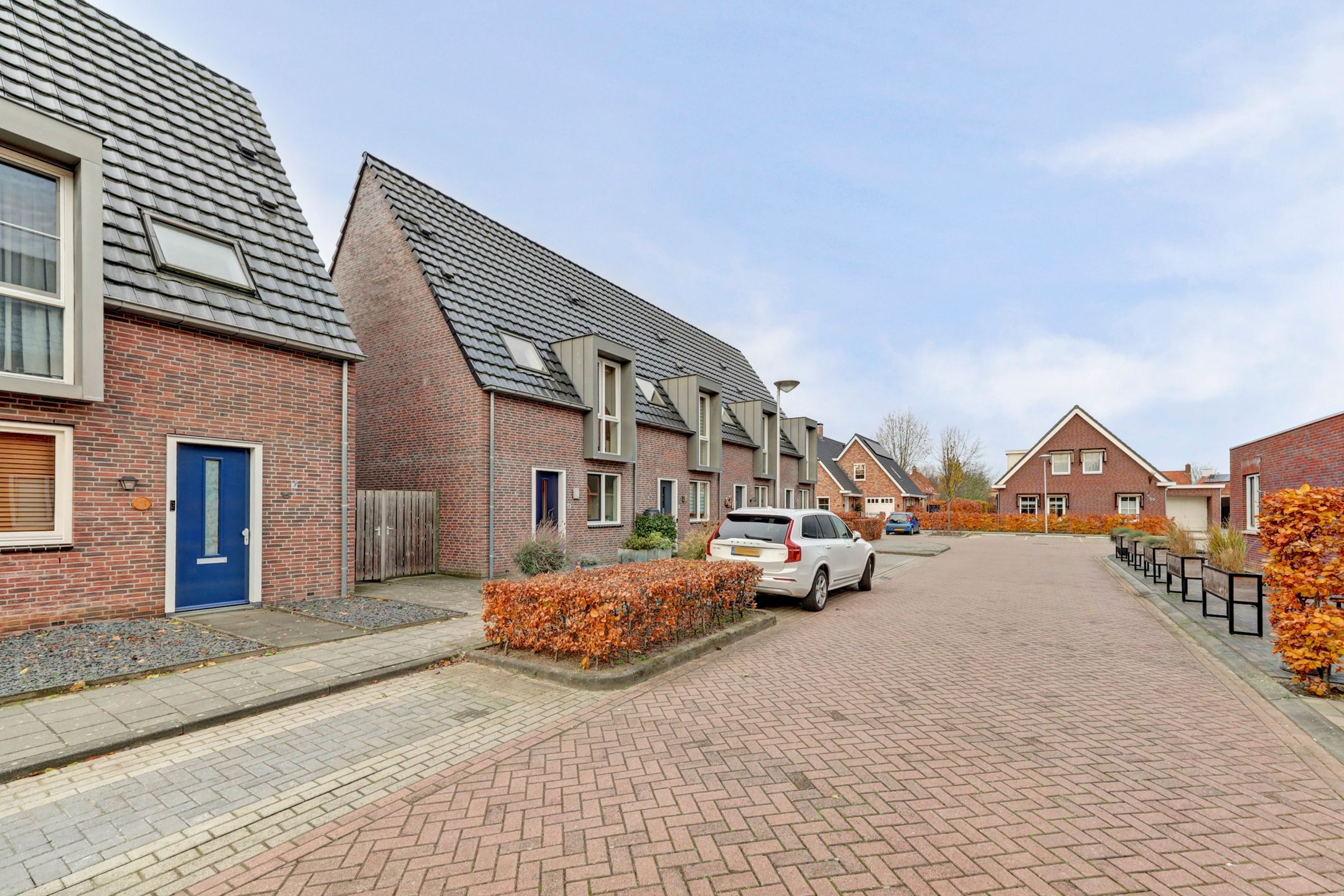 Foto 3 van Burg. Moonshof 8