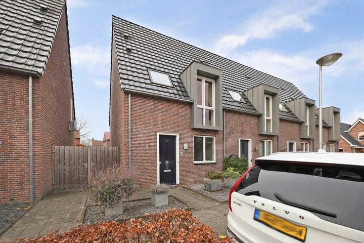 Foto 5 van Burg. Moonshof 8