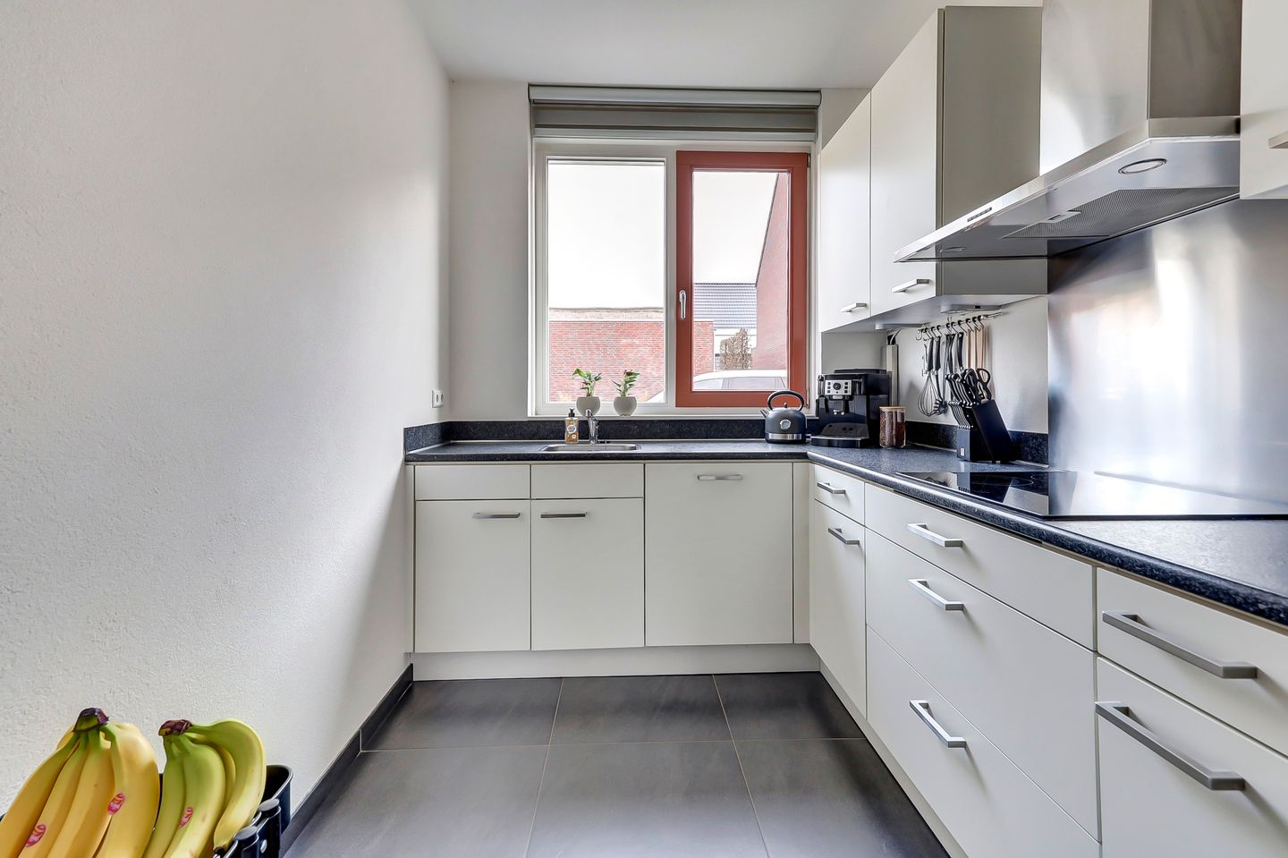 Foto 20 van Burg. Moonshof 8