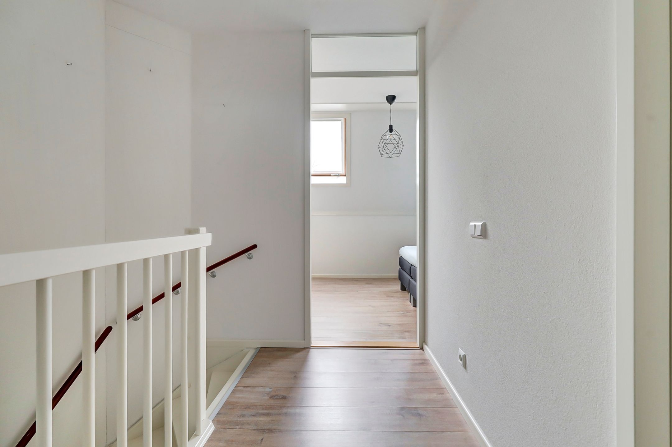 Foto 24 van Burg. Moonshof 8