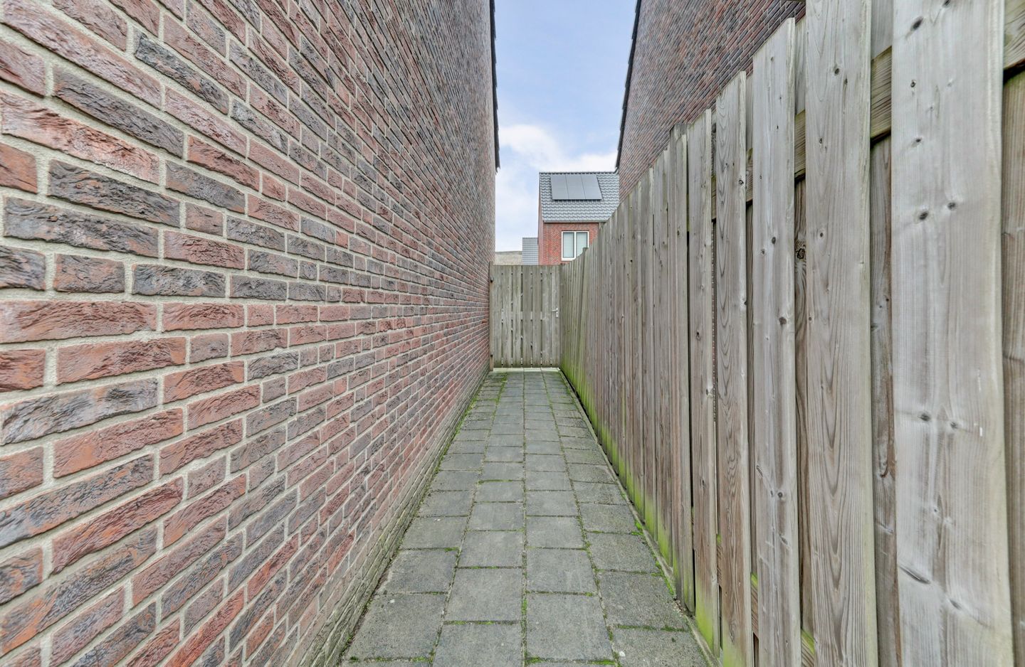 Foto 40 van Burg. Moonshof 8