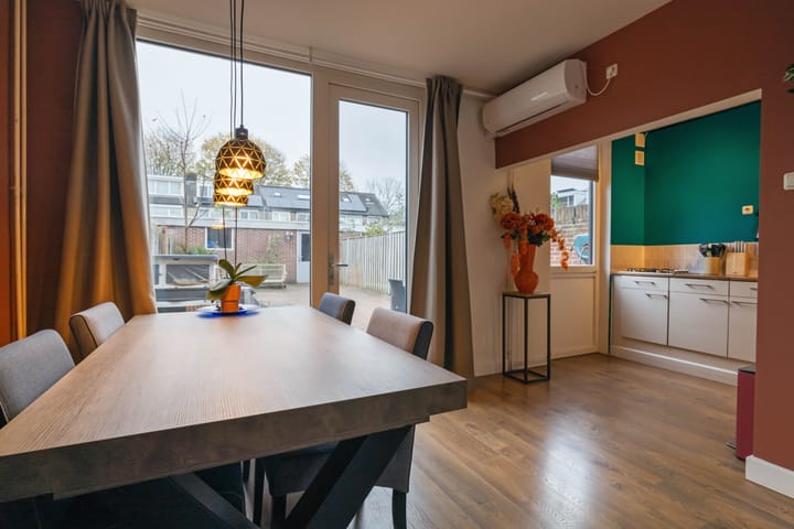 Photo 11 of Bellinistraat 193