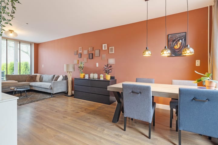 Photo 12 of Bellinistraat 193