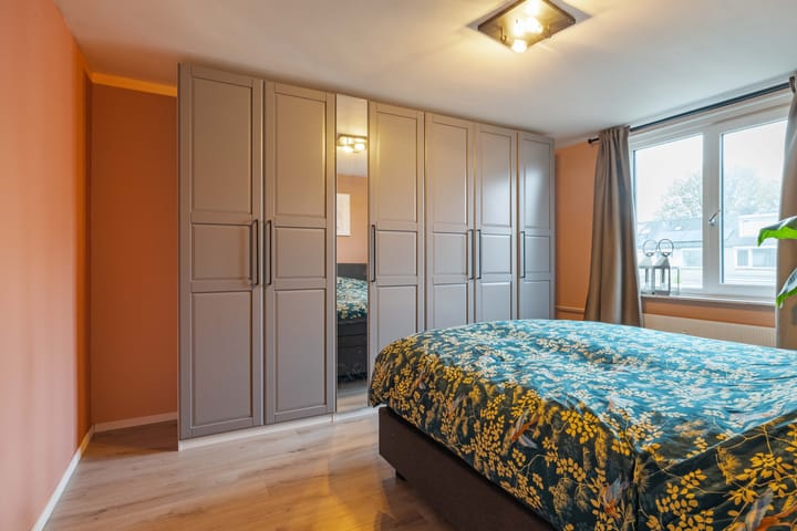 Photo 18 of Bellinistraat 193