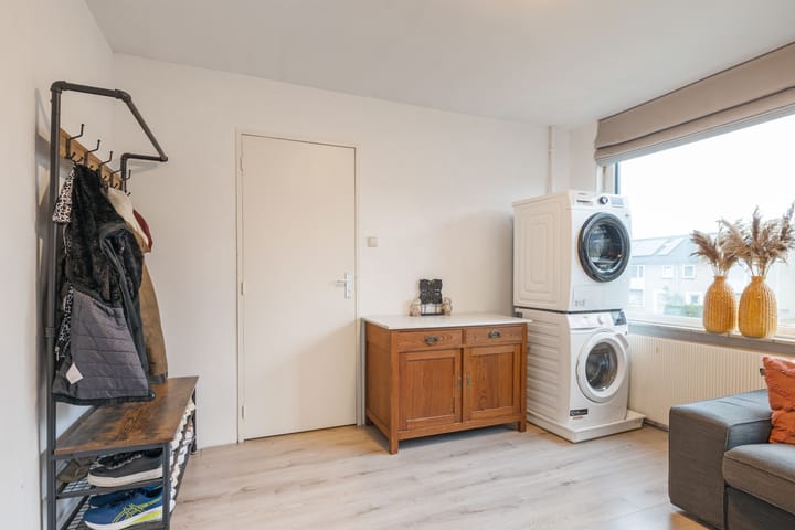 Photo 24 of Bellinistraat 193