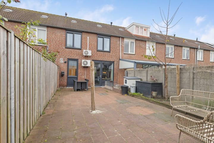 Photo 33 of Bellinistraat 193