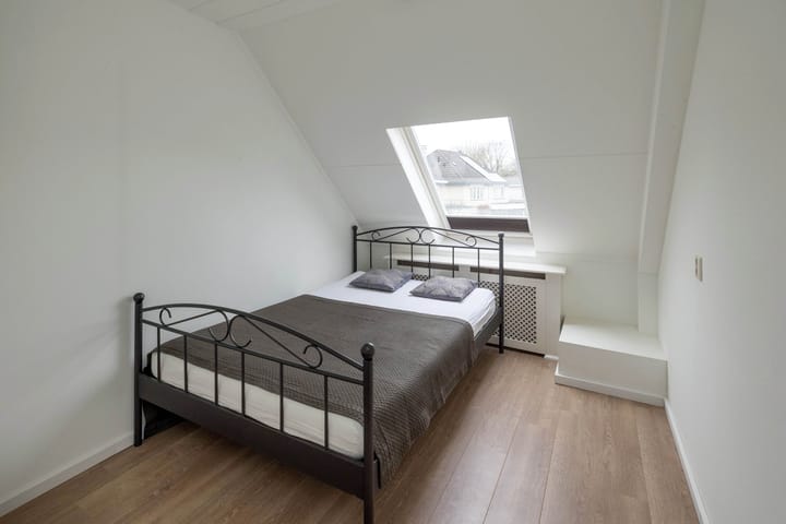 Photo 17 of Salamanderstraat 46