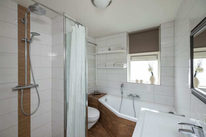 Photo 18 of Salamanderstraat 46