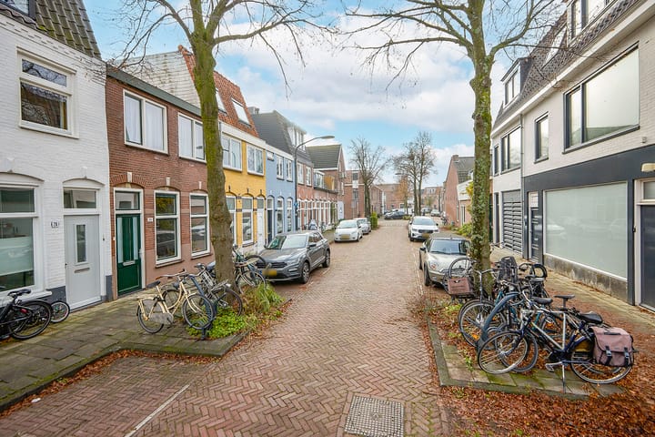 Photo 8 of Javastraat 24