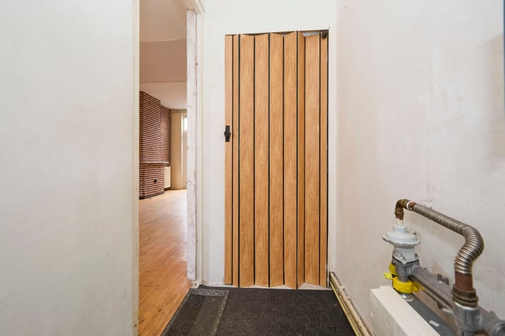 Photo 12 of Javastraat 24