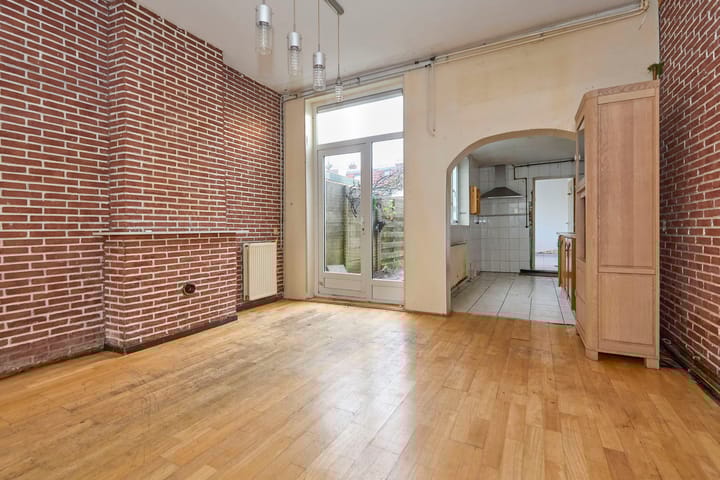 Photo 20 of Javastraat 24