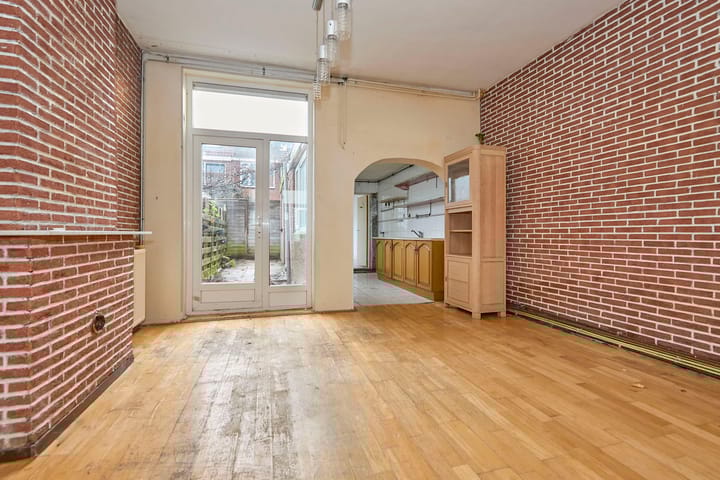 Photo 21 of Javastraat 24