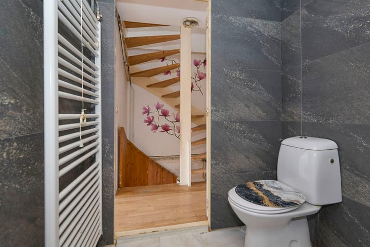 Photo 30 of Javastraat 24