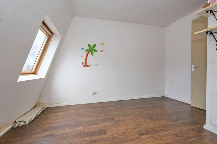 Photo 42 of Javastraat 24