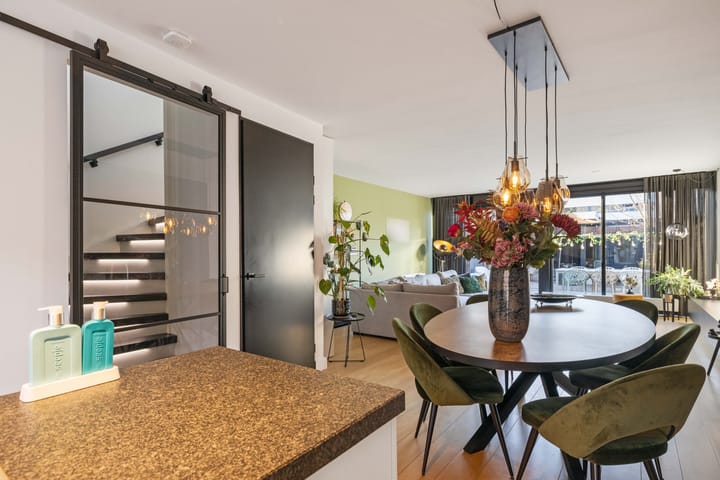 Photo 8 of Sleeuwijkerf 14