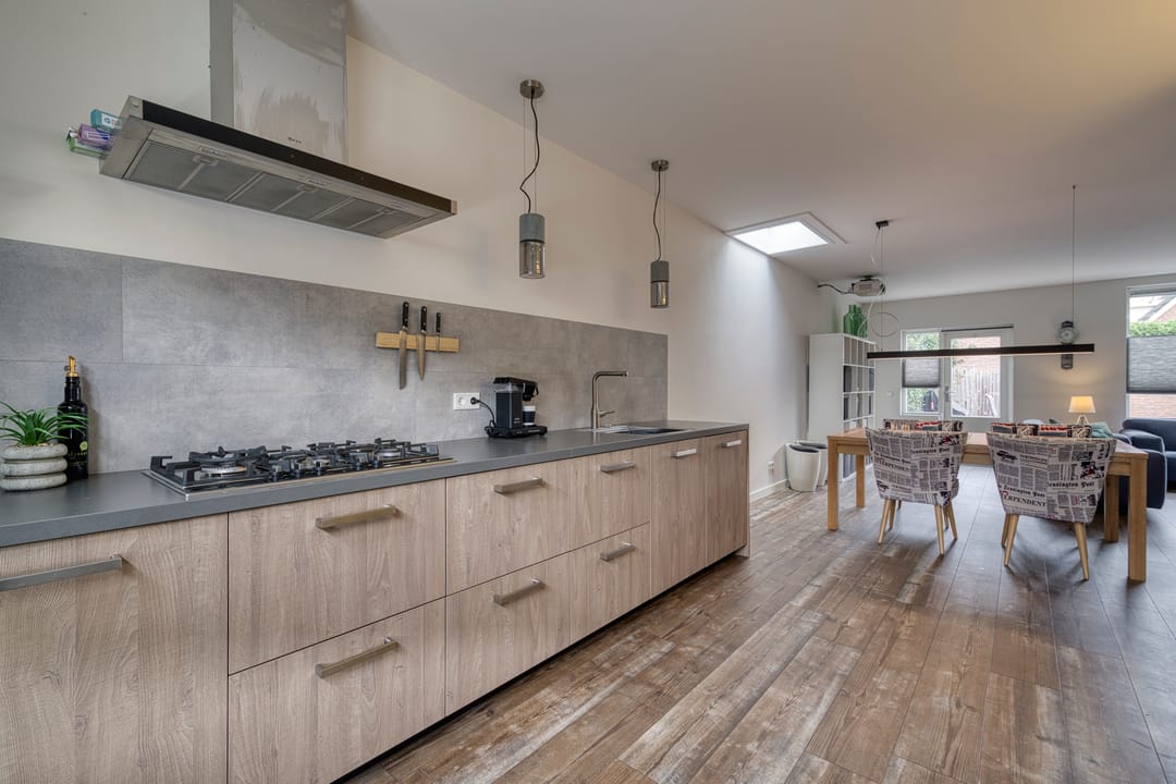 Foto 11 van Muurzwaluw 24