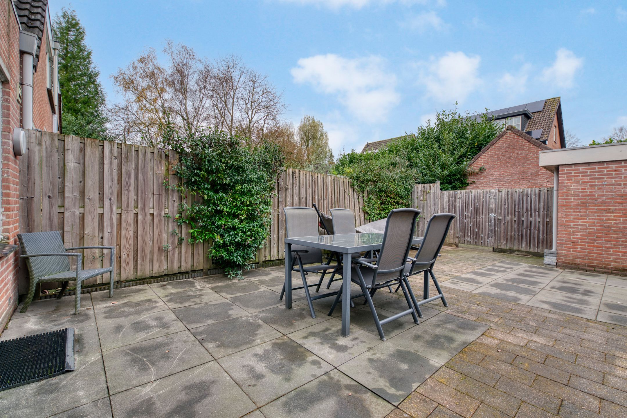 Foto 27 van Muurzwaluw 24