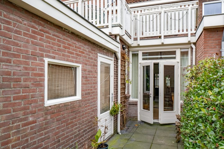 Photo 33 of Jekerstraat 25