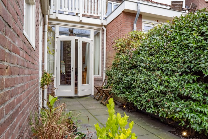 Photo 32 of Jekerstraat 25