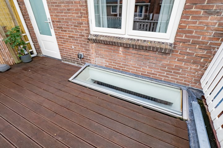 Photo 41 of Jekerstraat 25