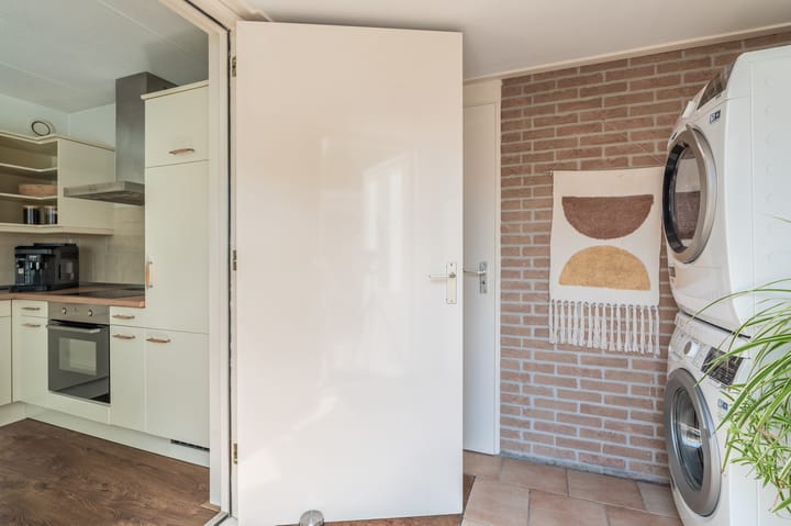 Photo 27 of W. Mettingstraat 19