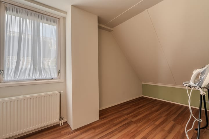 Photo 36 of W. Mettingstraat 19