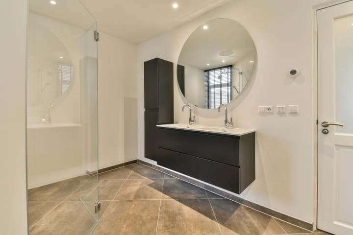 Photo 12 of Zocherstraat 1-1