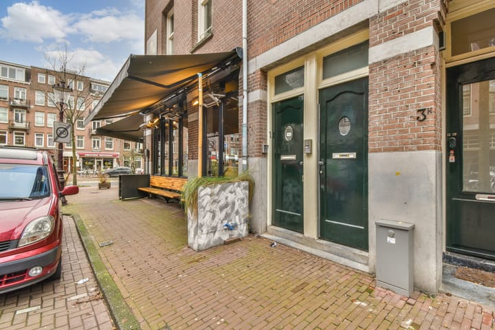 Photo 17 of Zocherstraat 1-1