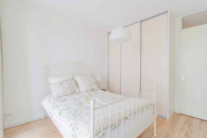 Foto 9 van Carel Willinkgracht 885