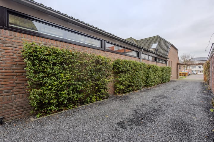 Foto 41 van Dr van Wamelstraat 9